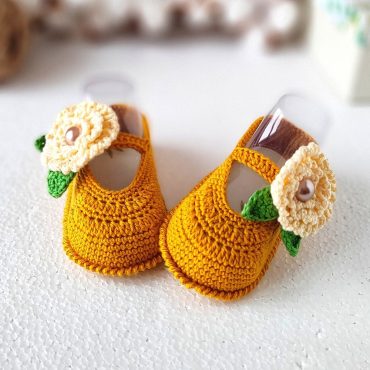 Crochet Baby Shoes Pattern, Newborn Slippers, Crocheted Sandals for Girls, English Patterns, Easy Crochet Baby Bootie Pattern