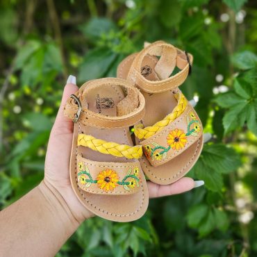 Natalia yellow Babies and toddlers huaraches sandal/Huaraches para bebe//Girls sandals, huaraches for babies and toddlers, baby shower gift