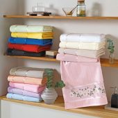 Towel to Cross Stitch Available in Bath Towel, Hand Towel and Fingertip/Washcloth Towel- Area to Stitch 14 count - Towel to Stitch