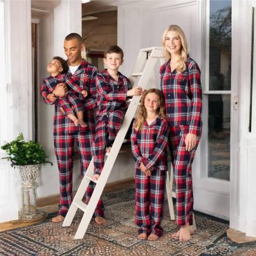 Matching Personalised Tartan Family Pyjamas, Matching Pyjamas, Family Pyjamas, Custom Pyjamas, Personalised Pyjamas, His and her Pyjamas.