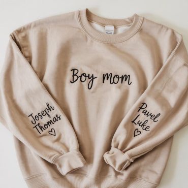 Embroidered Sweatshirt Family Personalized, Boy Mom Sweatshirts, Girl Mom Sweatshirt, Crewneck Sweatshirt, Matching Family Outfits
