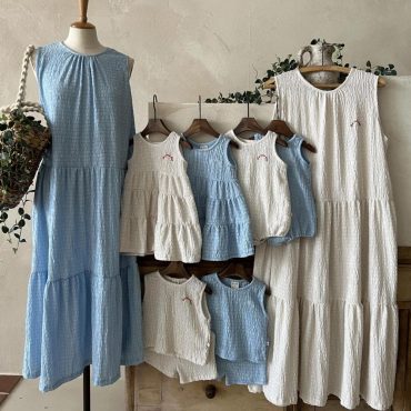 Mommy and Me Outfit Set – Matching Baby Romper and Mom Dress – Family Look Gift Idea