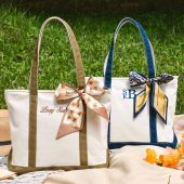 Custom Canvas Tote Bag,Bridesmaid gift Bag,Embroidered Canvas Tote Bag,Custom Text Tote,Bachelorette Gift,Beach Bag,School Bag,Gift for Her