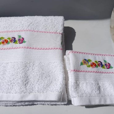 white Bathtowels set-handmade-embroidered towels-Bath and Beauty-Bath Accessories-cleaning and drying accessories-needlework-crosstitched-