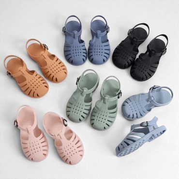 Kids Summer Sandals – Beach Jelly Shoes for Girls and Boys